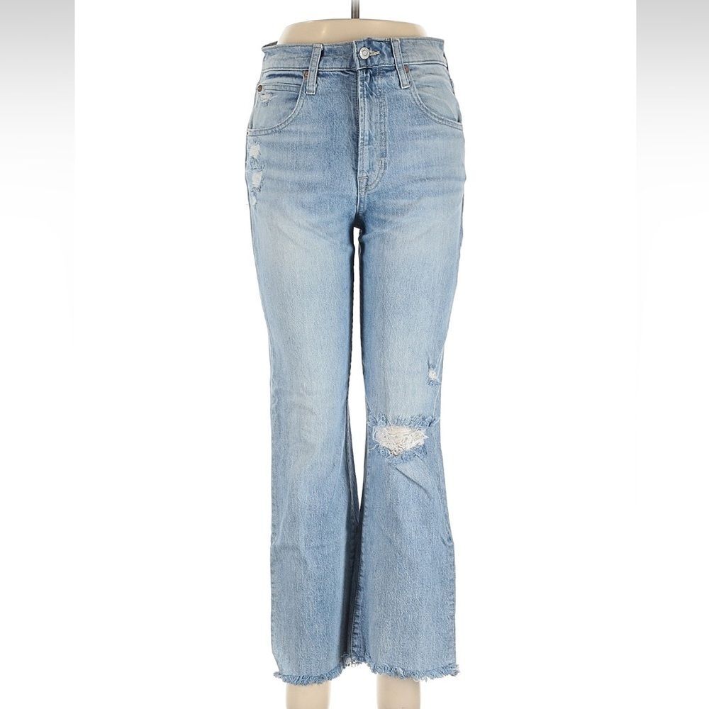 GAP DENIM Distressed High Rise Lightwash Flare Leg Jeans Size 26
